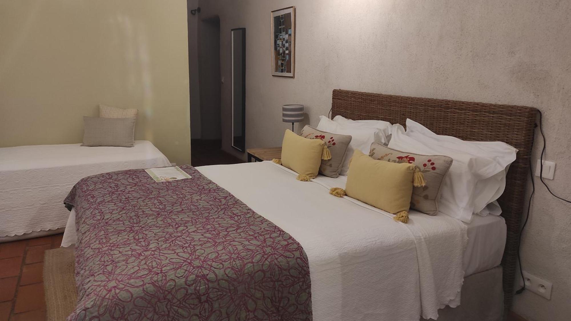 סרט Hotel Le Mas Trilles מראה חיצוני תמונה